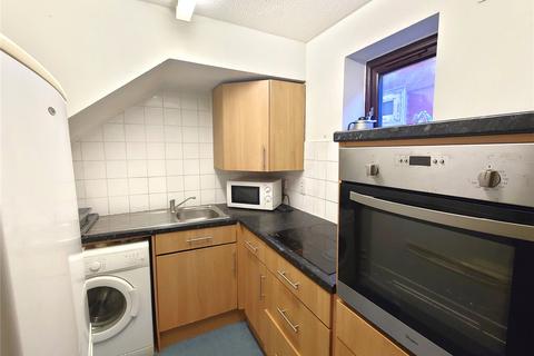 Studio for sale, James House, Albert Road, Hayes, UB3