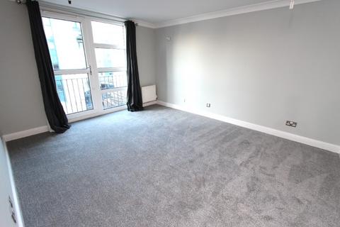 2 bedroom flat to rent, Tower Place, Leith, Edinburgh, EH6