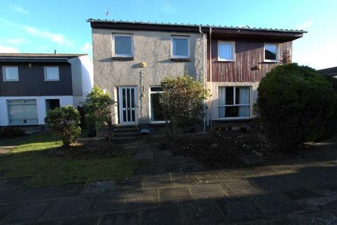 3 bedroom terraced house to rent, Neidpath Court, Corstorphine, Edinburgh, EH12