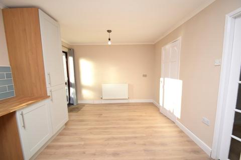 3 bedroom terraced house to rent, Brooke Close, East Stanley