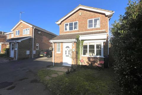 3 bedroom link detached house for sale, Chaldon Road, Canford Heath