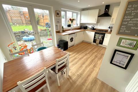 15 Chaldon Road, Poole, BH17 8DA