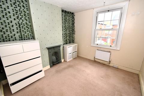 2 bedroom end of terrace house for sale, Cloverly Road, Ongar