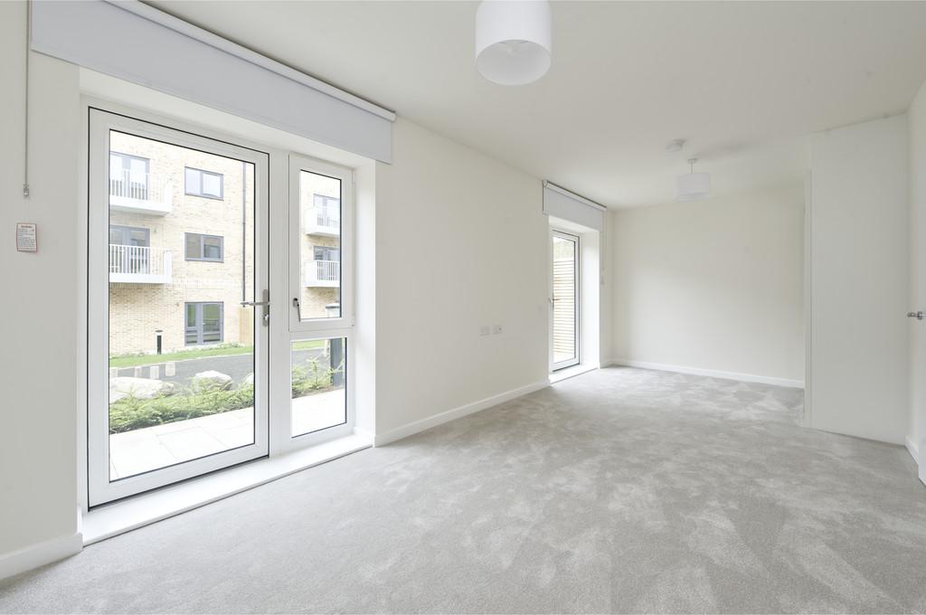 Flat 3 snowdrop hse-4892