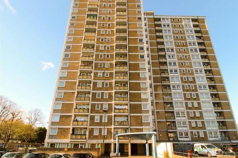 1 bedroom flat for sale, Perry Court, London