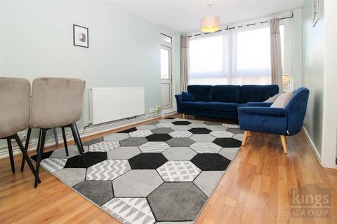 1 bedroom flat for sale, Perry Court, London