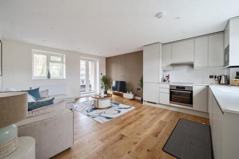 1 bedroom flat for sale, Cavendish Road, Chiswick