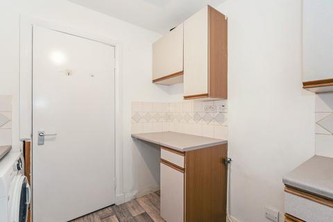 1 bedroom flat to rent, Dumbarton Road, Glasgow G14