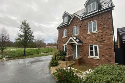 5 bedroom detached house to rent, Maureen Campbell Drive, Wychwood Village