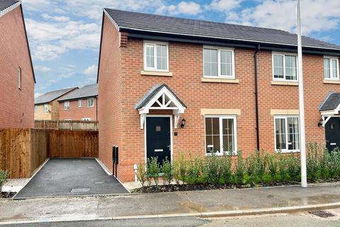 3 bedroom semi-detached house to rent, Crewe, Cheshire