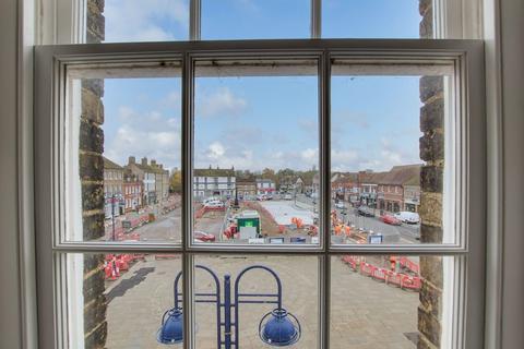 2 bedroom apartment for sale, Market Square, St. Neots PE19