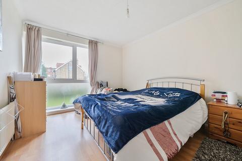 2 bedroom flat for sale, Chislehurst Road, Sidcup DA14