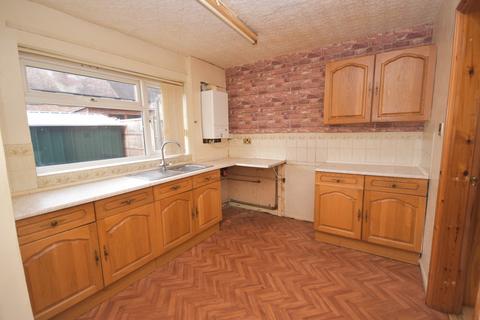 3 bedroom end of terrace house for sale, George Street, Whitchurch