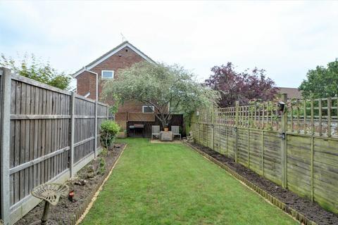 5 Holt Down, Petersfield, GU31 4PQ