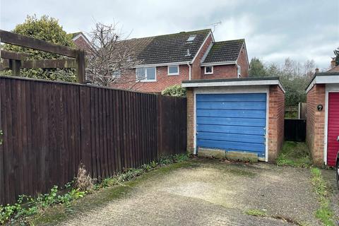 5 Holt Down, Petersfield, GU31 4PQ