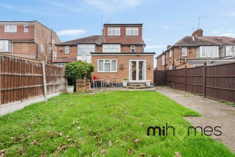 4 bedroom semi-detached house for sale, The Woodlands, London