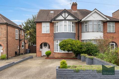 4 bedroom semi-detached house for sale, The Woodlands, London