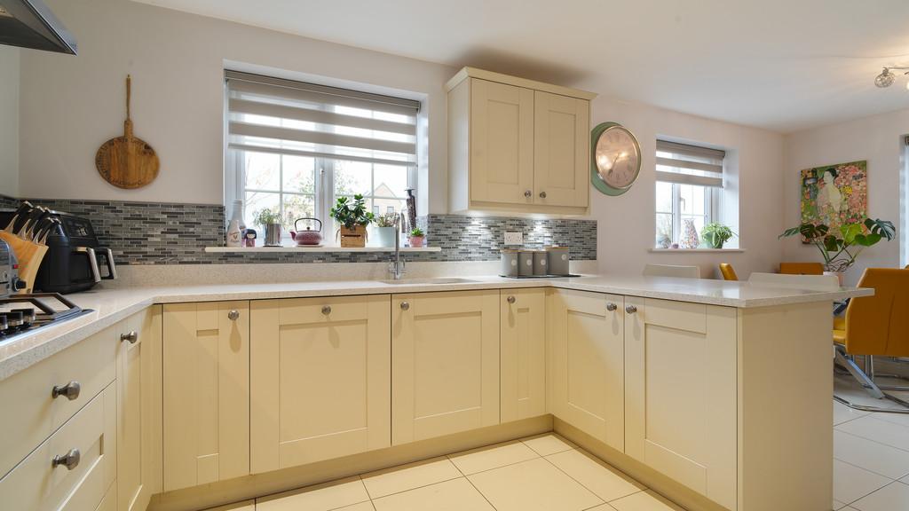 2 Cressbrook Rd-22