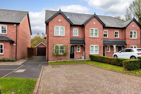 3 bedroom townhouse to rent, Badgers Croft, Mobberley