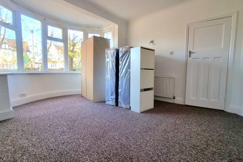 1 bedroom flat to rent, Kenton Lane, Harrow Weald