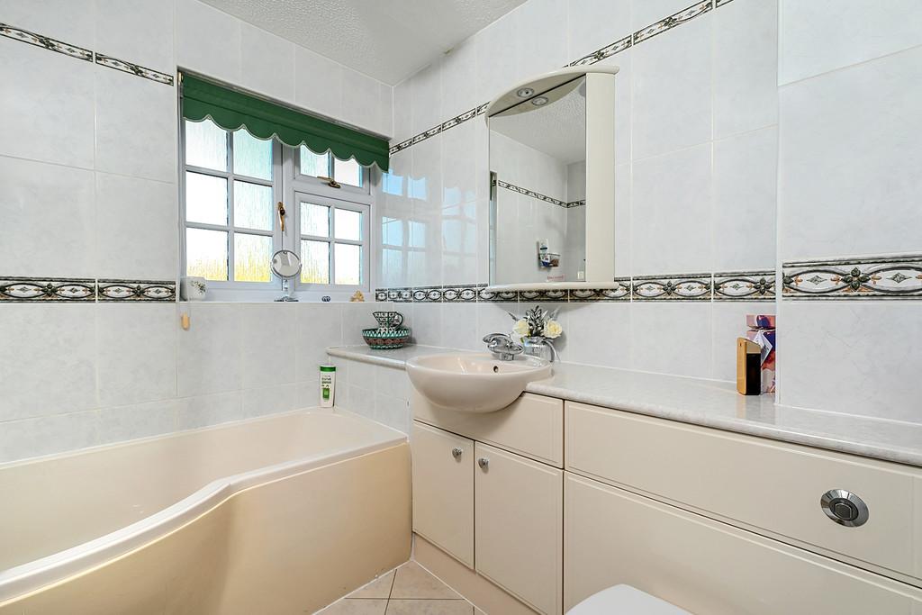 12 Waldorf Heights (10)