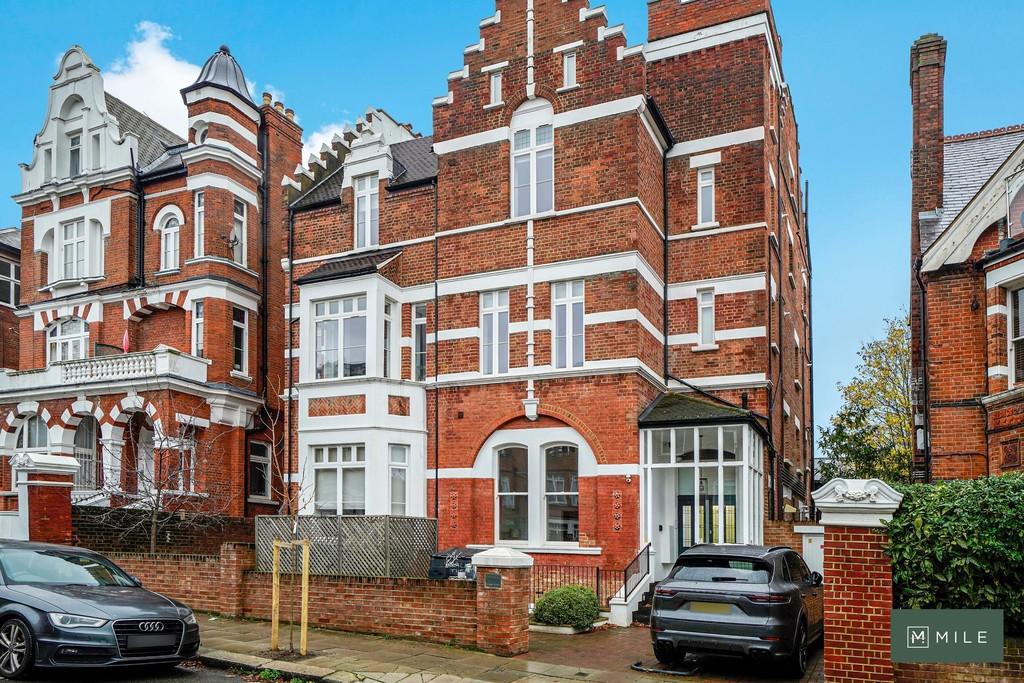 Flat 12, Turret House - NSIC7cdpt Ja5fn Who Rpu