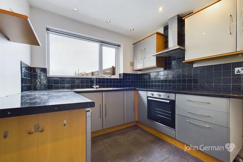 57 Lambert Road, Uttoxeter, ST14 7QG