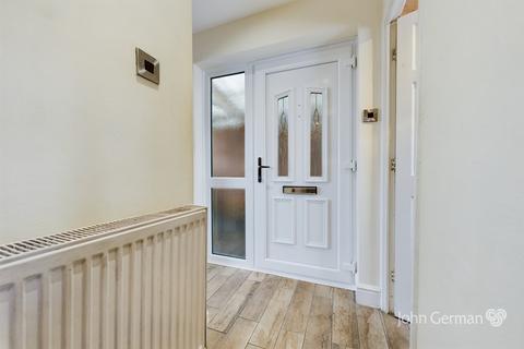 57 Lambert Road, Uttoxeter, ST14 7QG
