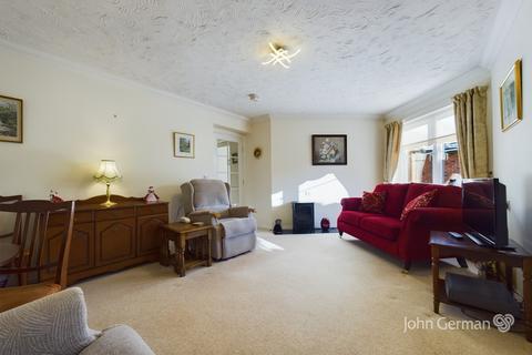 1 bedroom flat for sale, Mellor Lodge, Uttoxeter