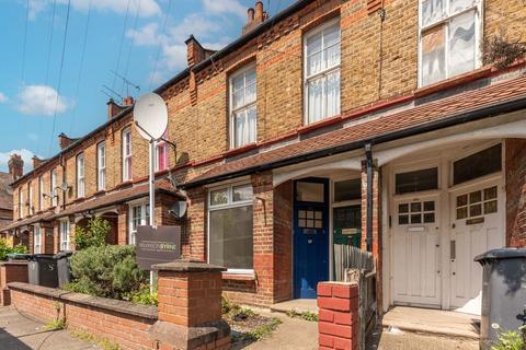 1 bedroom ground floor flat for sale, Moselle Avenue, London N22