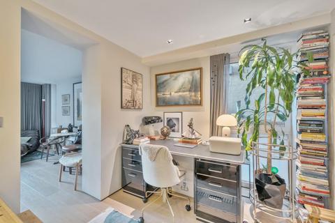 3 bedroom apartment to rent, Addison Road,  Holland Park,  W14