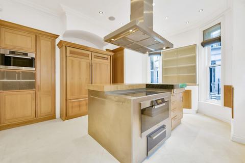 6 bedroom end of terrace house for sale, Wycombe Square, Kensington W8