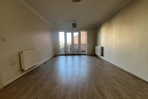 2 bedroom apartment to rent, 5 Fyffes Court