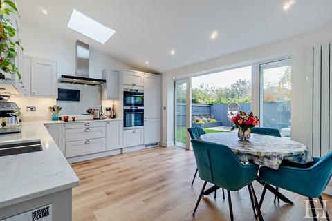 38 Ellison Lane, Hardwick, Cambridge, CB23 7QA