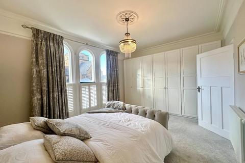 21 Langham Place, Northampton, NN2 6AA