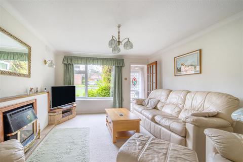 4 bedroom detached house for sale, Oakfield Park, Wellington