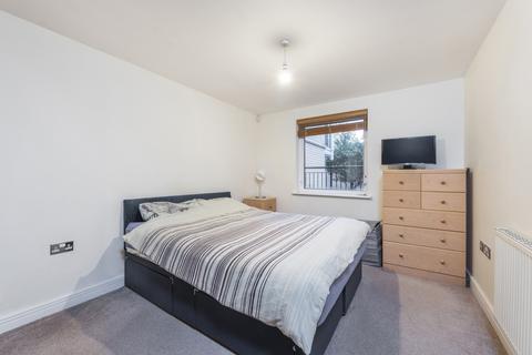 1 bedroom flat for sale, Sail Court, 15 Newport Avenue, London