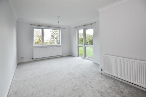 4 bedroom detached house to rent, Lonsdale Road, Stamford