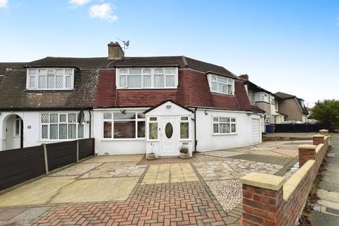 6 bedroom semi-detached house for sale, Constable Gardens, Edgware