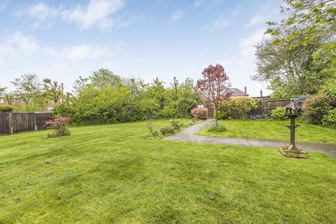 1, Sharon Court, 18 Hadlow Road, Sidcup, DA14 4AE