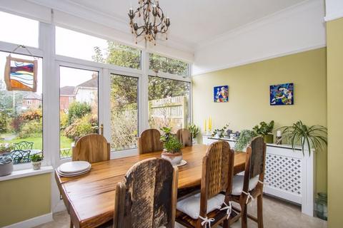 4 bedroom semi-detached house for sale, Meliden Road, Penarth