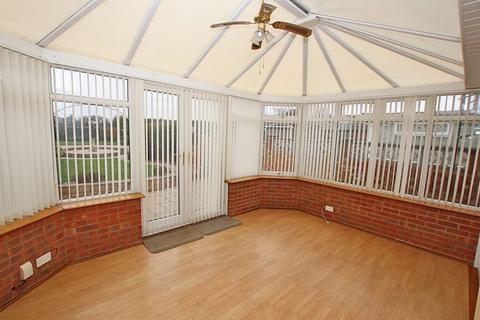 2 bedroom semi-detached bungalow for sale, THE RIDGEWAY, GRIMSBY