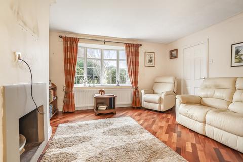 3 bedroom detached house for sale, 7 Tenbury Mead, Cleobury Mortimer, Kidderminster, Shropshire