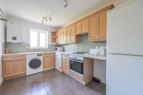 90 Glamis Place, London, E1W 3EF
