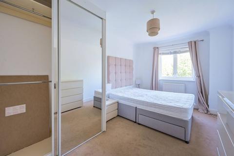 90 Glamis Place, London, E1W 3EF