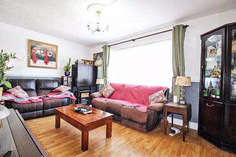 2 bedroom ground floor maisonette for sale, Poole Crescent, Bilston, WV14 8SR