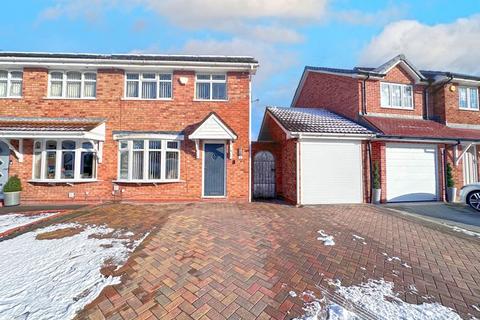 3 bedroom semi-detached house for sale, Wooding Crescent, TIPTON, DY4 0BQ