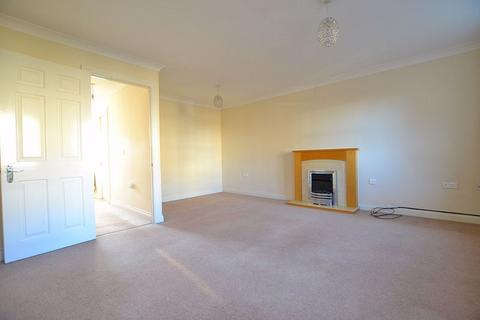 3 bedroom terraced house for sale, Sparkes Close, Bromley