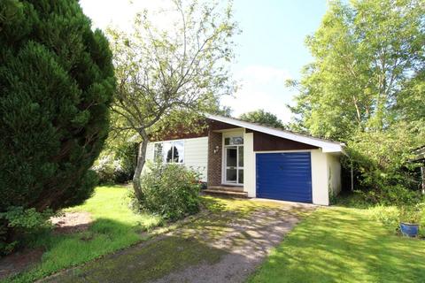4 bedroom bungalow for sale, Mapleleaf, Coldwaltham