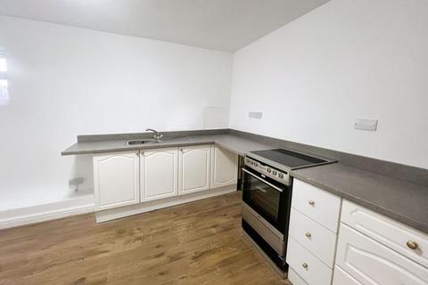 1 bedroom apartment to rent, Longcauseway, Farnworth, Bolton